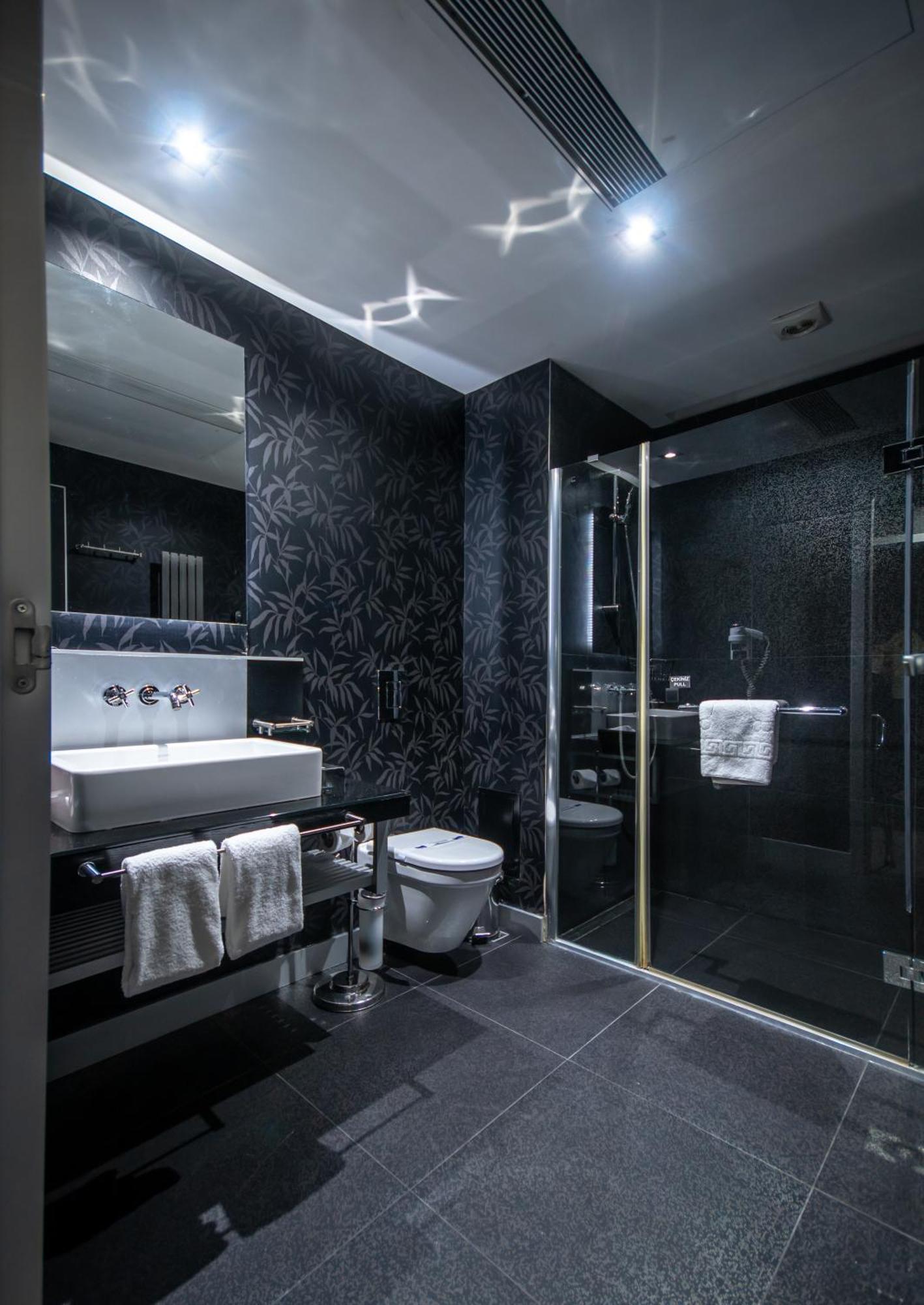 Vernazza Suites Estambul Exterior foto